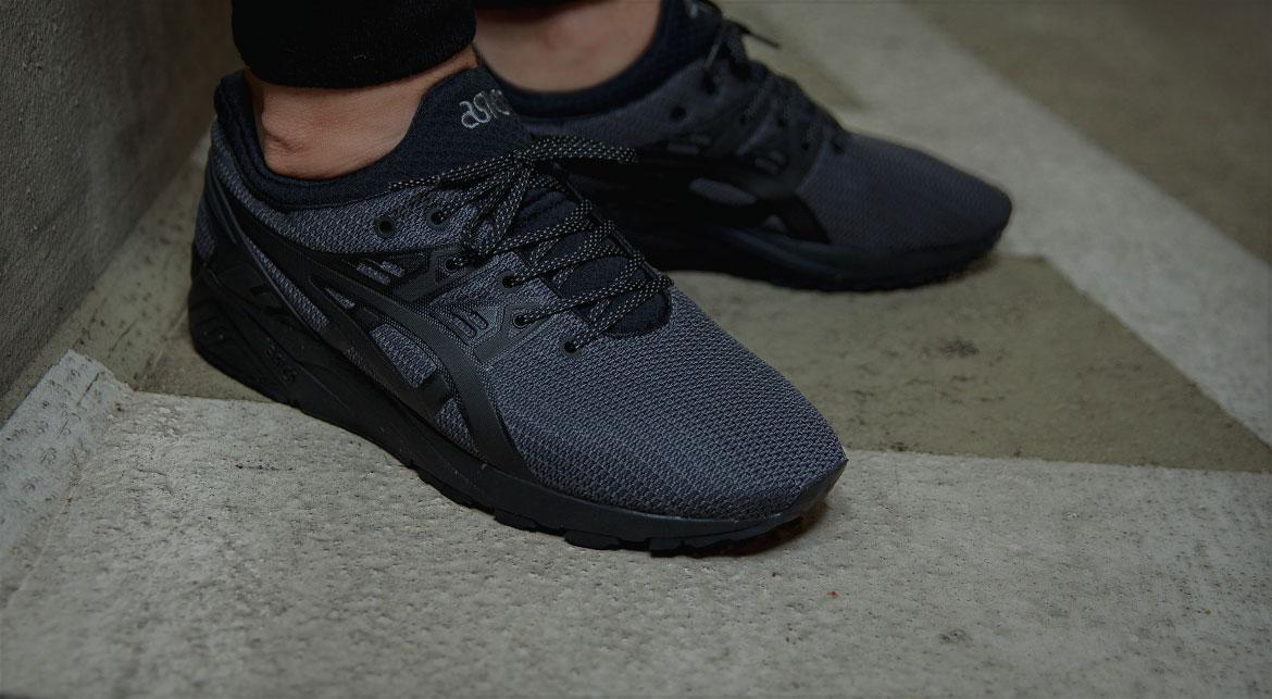 Asics kayano evo triple black hotsell